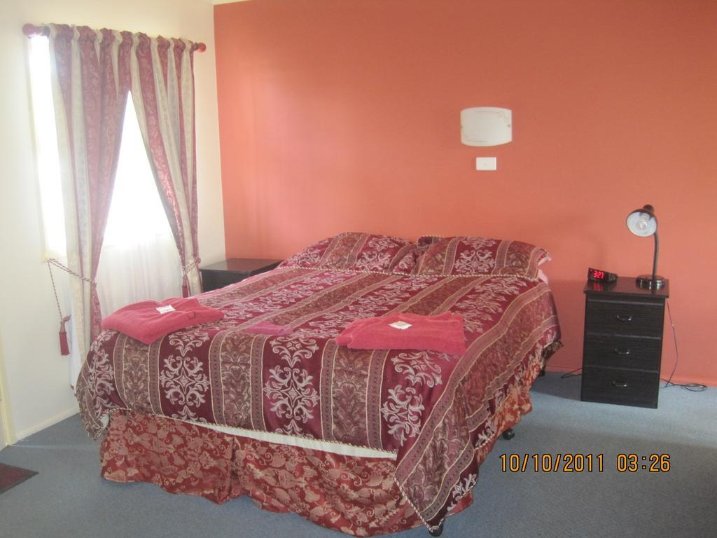 The Lady Jane Motel Bulahdelah Δωμάτιο φωτογραφία